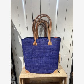 Madam Grskar - Strandtaske ensfarvet flet Marine bl