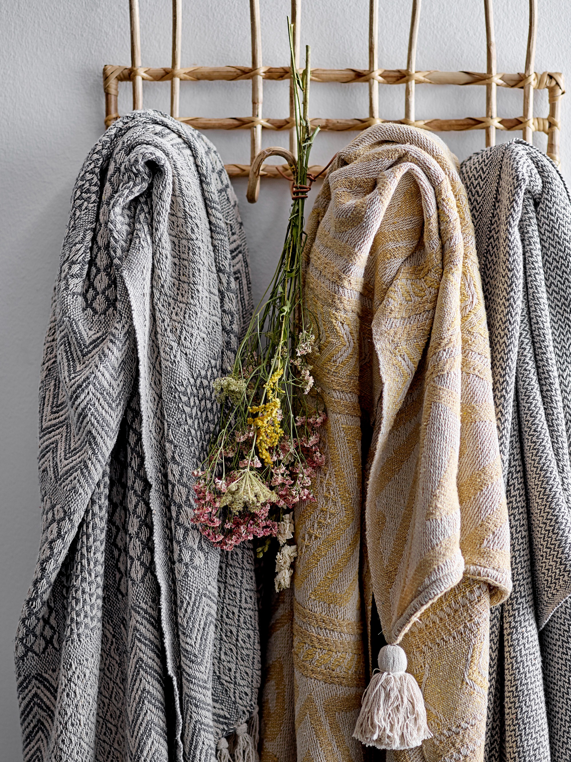 Bloomingville Knagerække