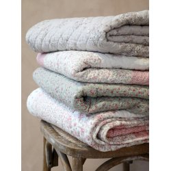 Chic Antique - Quilt med blomster 180 x 130 cm 