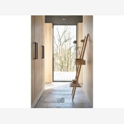 Villa Collection Ebern vgreol White washed massiv egetr 30x47x170cm.