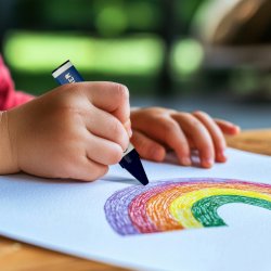 OOLY - Trekantede farvekridt 18 stk.