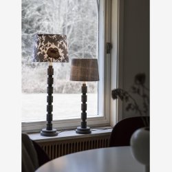 PR HOME - William lampefod, gr, 27 cm