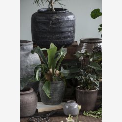 Ib Laursen vase m/riller &amp; krakeleret glasur H: 7,5 : 8 cm. 