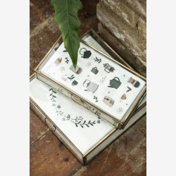 Ib Laursen glasske m/lg messing look B: 21,5 H: 7,3 L: 21,5cm.