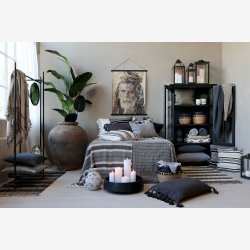 Chic Antique -Aix Plaid af overskudsgarn Mocca og Sort 150x130cm.