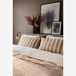 Chic Antique - Aix pudebetrk m/kvaster Off White 70 x 50 cm. 