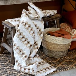 Chic Antique - Aix Quilt m. paisleymnster L180/B130cm, kul og terracotta