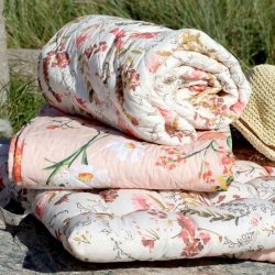 Chic Antique - Aix Quilt m. blomstermnster L180/B130cm Rosa