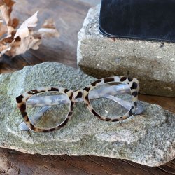 Chic Antique - L�sebriller Leopardm�nster Lysegr�/sort Inklusive etui