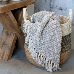 Chic Antique - Aix Plaid af overskudsgarn, L150/B130 cm, Latte og creme