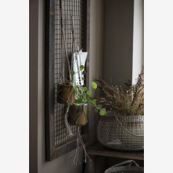 Ib Laursen hnger t/potte natur jute