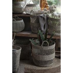 Ib Laursen | Kurv i s�gr�s � 30 H 34 cm. 