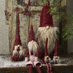 Speedtsberg - Nisser 'Kaj &amp; Line' u. ben H13cm, Rd - Flere varianter