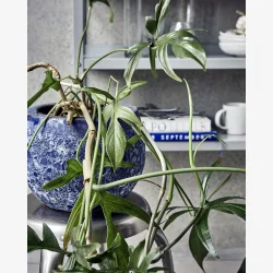 House Doctor - Urtepotte Lert�j Bl� H: 20,5 �: 28 cm.