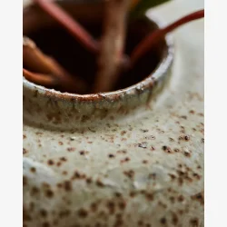 House Doctor - Vase Keramik Gr� H: 9  �: 9,5 cm.