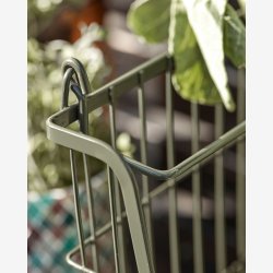 House Doctor - Kurv Milit�rgr�n Metal L32xBx16xH18 cm.