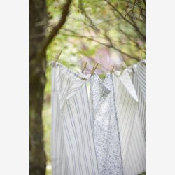 Ib Laursen viskestykke Anker hvid med bl striber 50x70 cm.