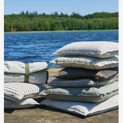 speedtsberg -Pude u/fyld smalle og brede striber 50x50cm Mrke grn og Hvid