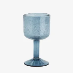 Madam Stoltz - Vinglas m/fod Genbrugsglas H: 15 �: 8 cm. Bl�