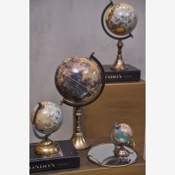 Speedtsberg - Globus m/Messing fod H: 15 : 7 cm. Bl