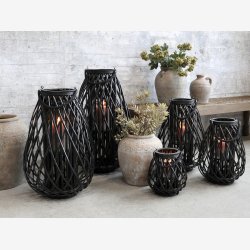 Chic Antique - Lanterne i flet sort H: 40 : 30 cm. m/sm fejl.