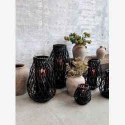 Chic Antique - Lanterne i flet sort H: 50 : 36 cm. m/sm fejl.