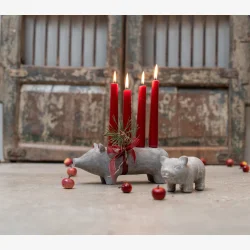 Speedtsberg - Gris figur Beige-Gr� Cement 16x7x8 cm.