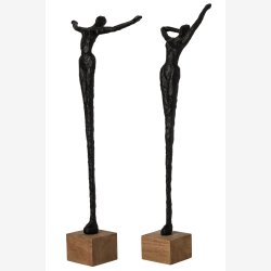 J-Line - Dame p� fod Figur Natur/sort Polyresin (leveres assorteret)
