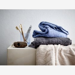 Sdahl Line hndklde Sky Blue 70x140cm. 