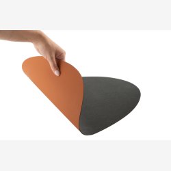 J-Line - D�kkeserviet Vendbar Sort/Cognac PVC 44x37 cm. 