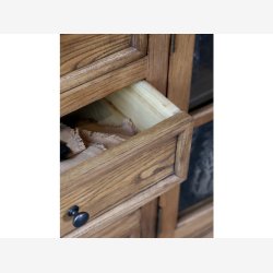 Chic Antique - Vitrineskab m/4 lger og 4 skuffer Naturlig H80xB220xL45cm.