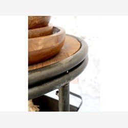 Chic Antique - Display p hjul rundt m/3 hylder og 3 trkasser 60xH160cm patineret sort.