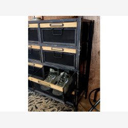 Chic Antique - Factory Kommode m/11 skuffer Patineret sort H86,5xB107xL34cm.