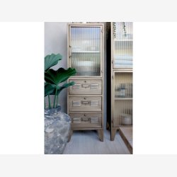 Chic Antique - Vitrineskab m. 1 glaslge og 3 klaplger.