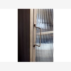 Chic Antique - Vitrineskab m. 1 glaslge og 3 klaplger.