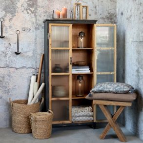 Chic Antique - Vitrineskab m. 4 hylder og rillede glaslger H150,5/L70/B35,5 cm natur