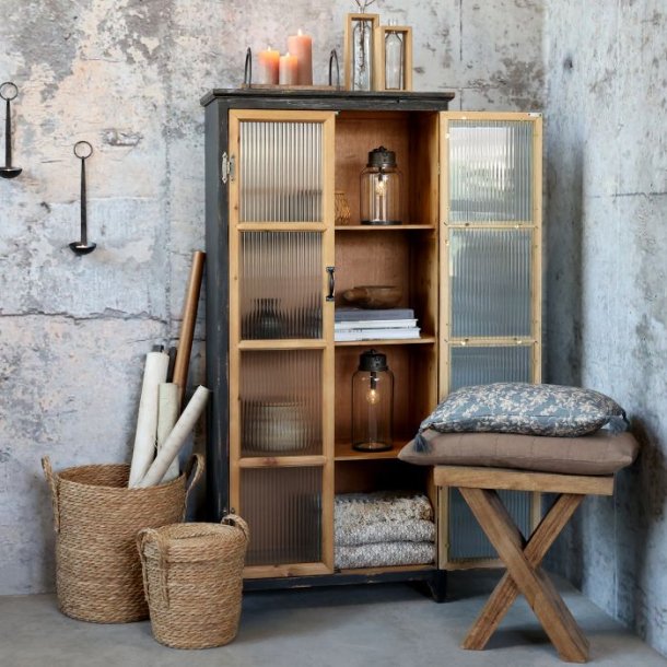 Chic Antique - Vitrineskab m. 4 hylder og rillede glaslger H150,5/L70/B35,5 cm natur