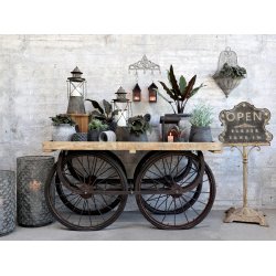 Chic Antique - Udstillingsvogn H79 L144 B70 cm.