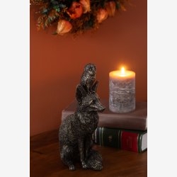 J-Line - Rv m/ugle p hovedet figur poly bronze H: 28 L: 15 B: 12 cm. 