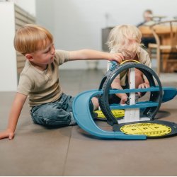 OLGA - Bilbane i Transportkasse Politi eller Brandv�sen - Leveres Assorteret