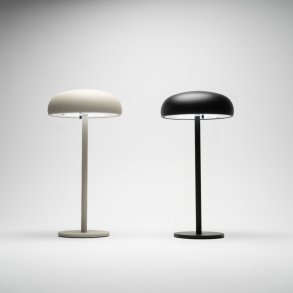 My Cozy House - Isolde LED touch bordlampe Sort eller Beige