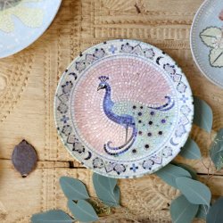 Chic Antique - Fad i mosaik m. p�fugl Rose/himmelbl� H2,5/�21 cm.
