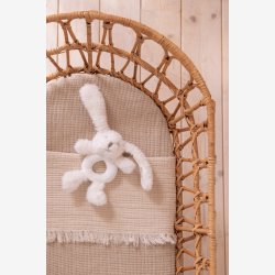J-Line - Kanin rangle - Hvid eller Beige H: 15 cm. - Leveres assorteret