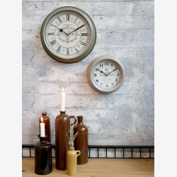 Chic Antique - Vgur m/tekst glas/jern Latte : 22 D: 7 cm. 