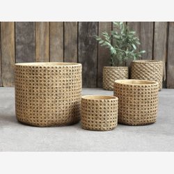 Chic Antique - Corte Urtepotteskjuler m/fransk flet mnster Patineret/Naturlig : 26 H: 24 cm.