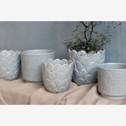 Chic Antique - Fayence Urtepotteskjuler m/mnster Opal H: 13 : 14 cm.