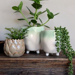 Chic Antique - Fayence Urtepotteskjuler m/fod Verte H: 17 : 16 cm.