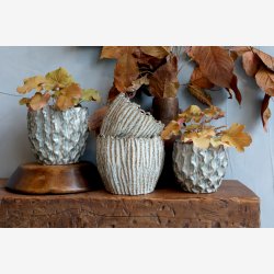 Chic Antique - Gaston Urtepotteskjuler m/mnster Opal H: 13 : 14 cm.