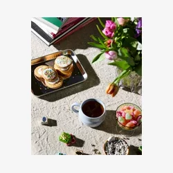 NORDAL - Kop m. hank Lysebl� Glat overflade Stent�j B:12,5 H:7,5 D:7,5 cm.