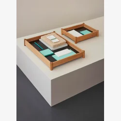 Spring Copenhagen - Viva serveringsbakke i massiv Eg 26,8x33,5 cm. 